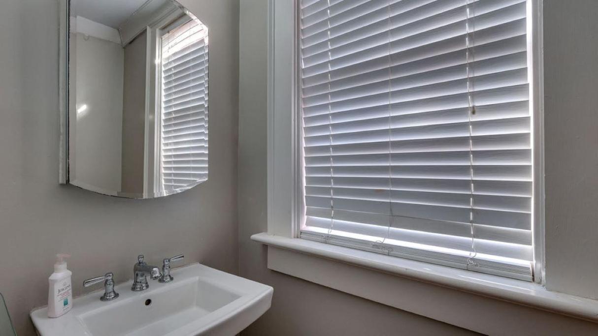 201 York #3 - Homey Downtown 2 Bedroom Steps From The River Savannah Exteriér fotografie