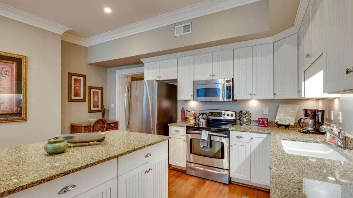 201 York #3 - Homey Downtown 2 Bedroom Steps From The River Savannah Exteriér fotografie