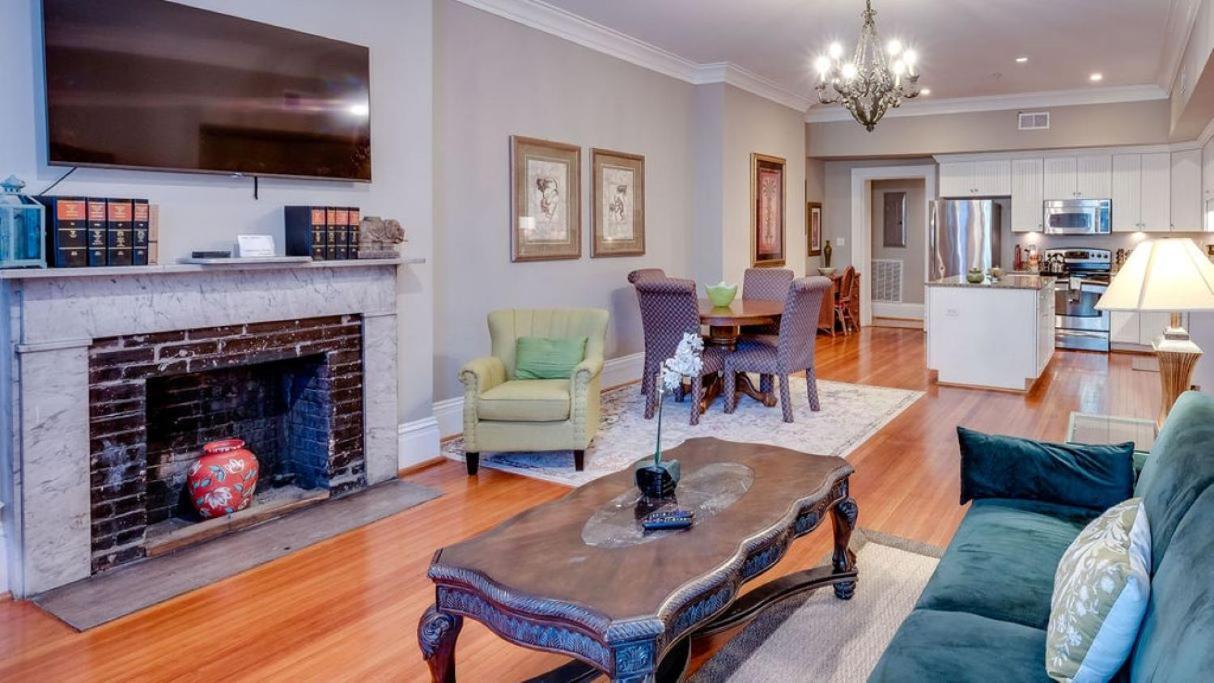 201 York #3 - Homey Downtown 2 Bedroom Steps From The River Savannah Exteriér fotografie