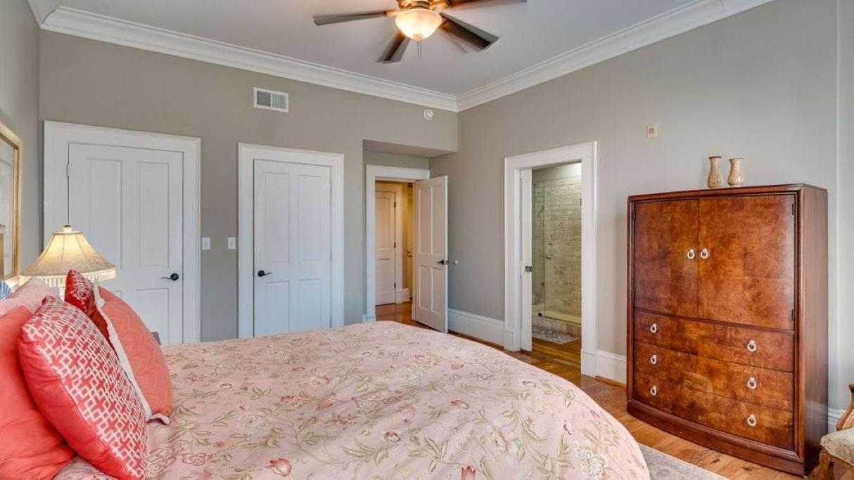 201 York #3 - Homey Downtown 2 Bedroom Steps From The River Savannah Exteriér fotografie