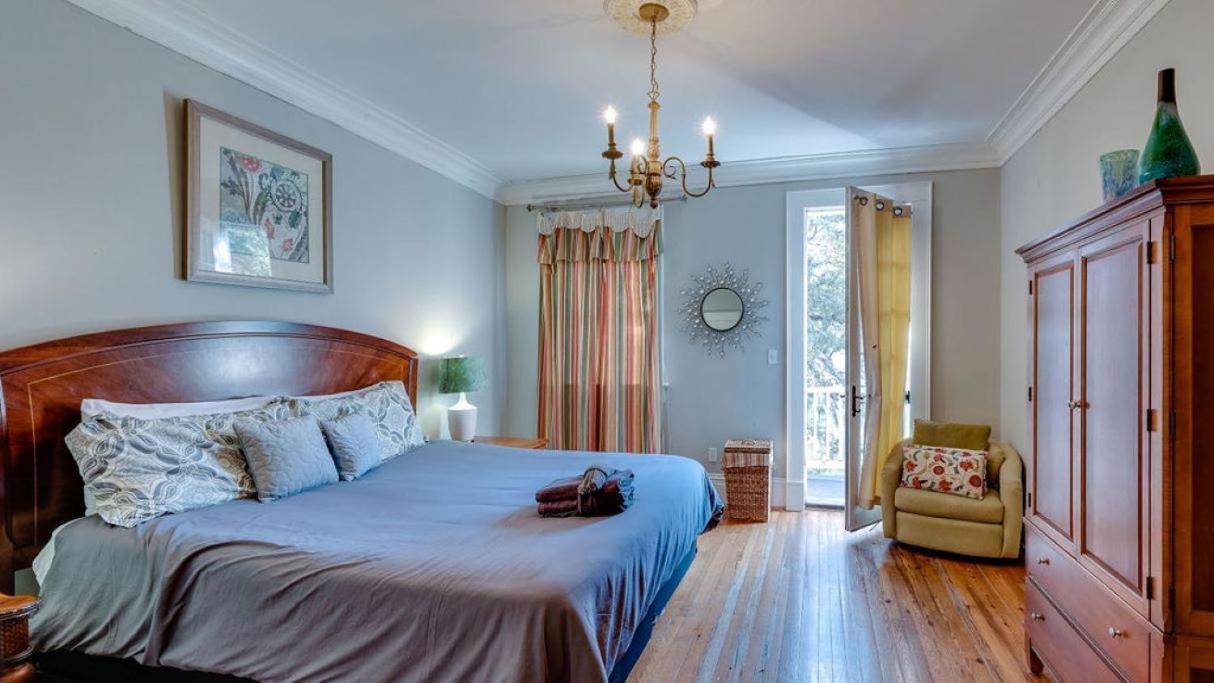 201 York #3 - Homey Downtown 2 Bedroom Steps From The River Savannah Exteriér fotografie